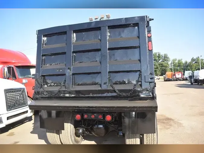 2005 MACK GRANITE CV713