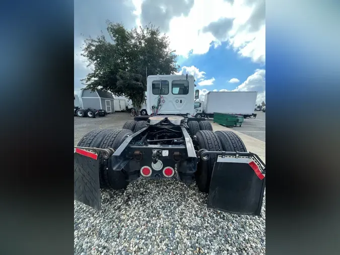 2019 FREIGHTLINER/MERCEDES CASCADIA 125