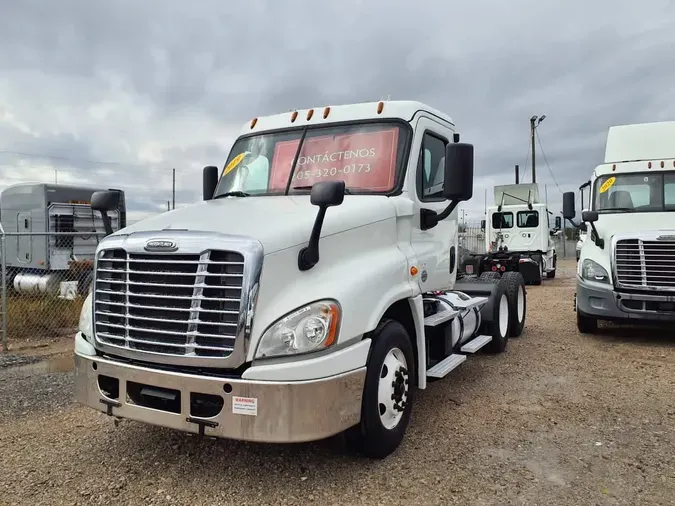 2019 FREIGHTLINER/MERCEDES CASCADIA 125976846eeece3505e34a77b908fc032c7