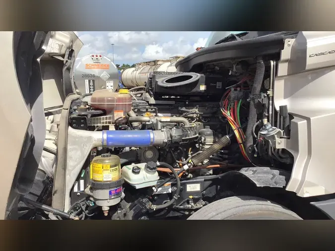2021 Freightliner Cascadia