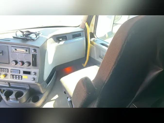 2022 Freightliner Cascadia 126976cbc14021d0275e56988cfb525fb30