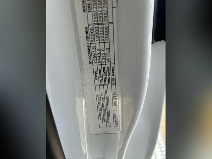 2020 Peterbilt 579
