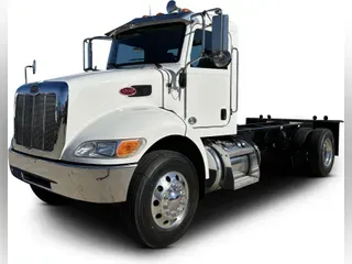 2020 Peterbilt 337