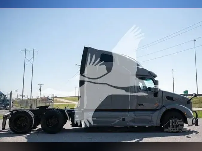 2021 PETERBILT 579