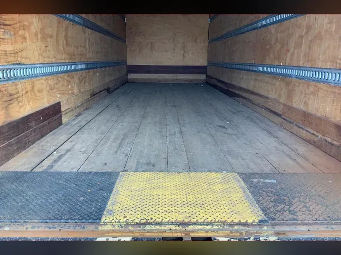 2020 INT MV607