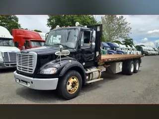 2014 FREIGHTLINER/MERCEDES M2 112