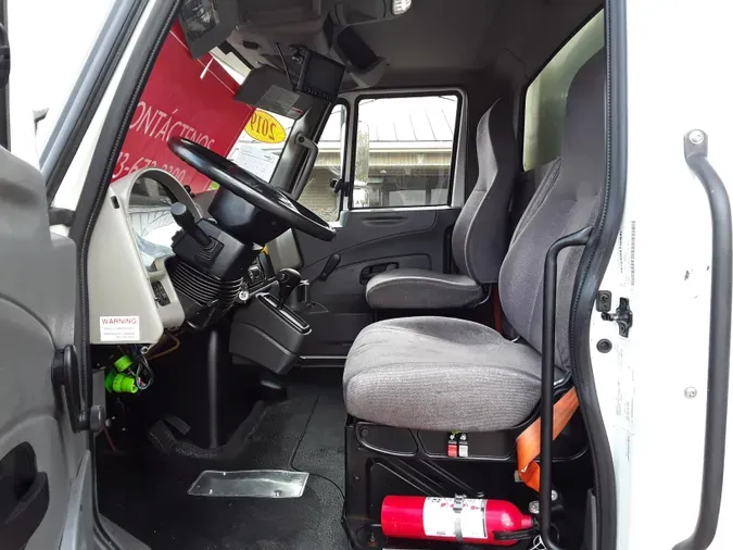 2019 NAVISTAR INTERNATIONAL 4300
