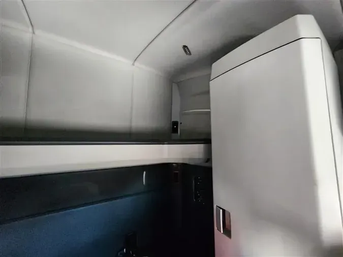 2023 KENWORTH T680
