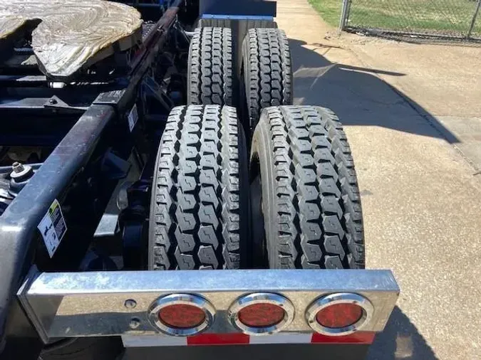 2022 Peterbilt 389977df4eedbc37ba6650781a1203e2aa7