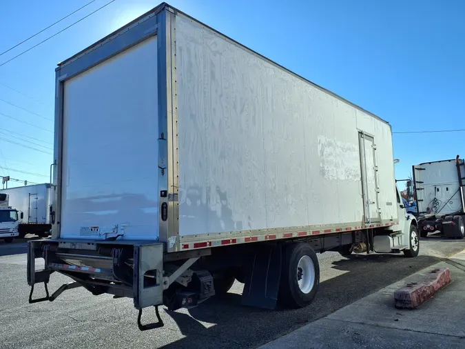 2018 FREIGHTLINER/MERCEDES M2 106