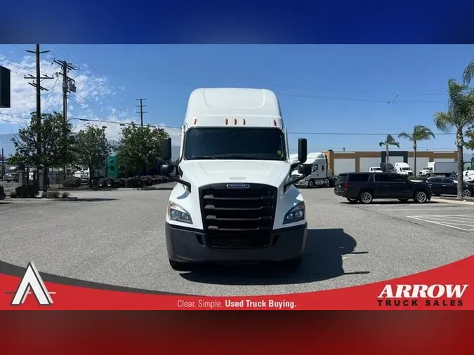 2021 FREIGHTLINER CA126