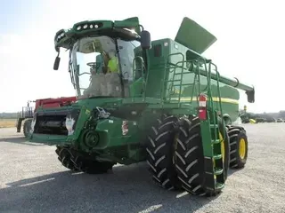 2017 John Deere S680