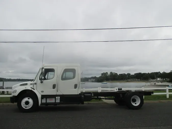 2017 FREIGHTLINER M2 CREW CAB