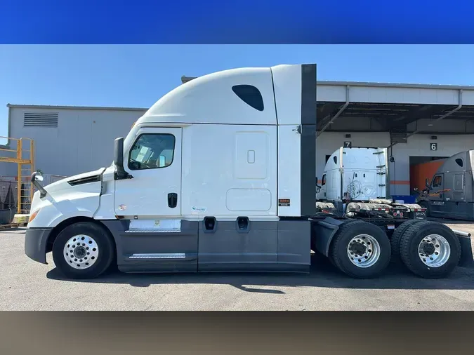 2021 Freightliner Cascadia