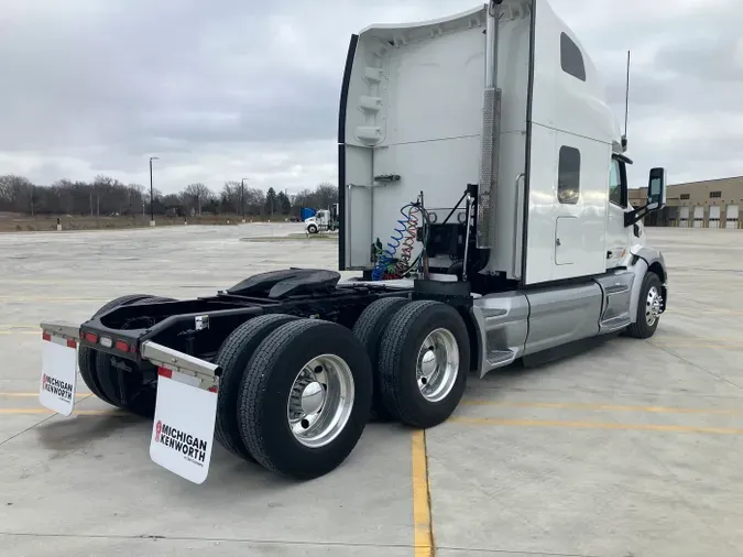 2021 Peterbilt 579