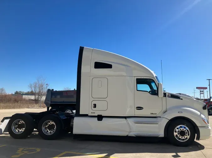 2020 Kenworth T680