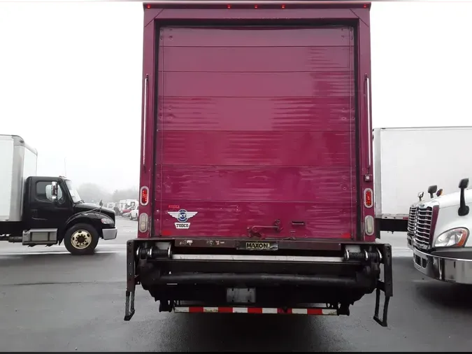 2016 FREIGHTLINER M2 106