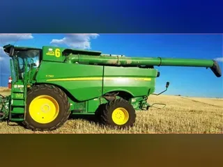 2021 John Deere S780