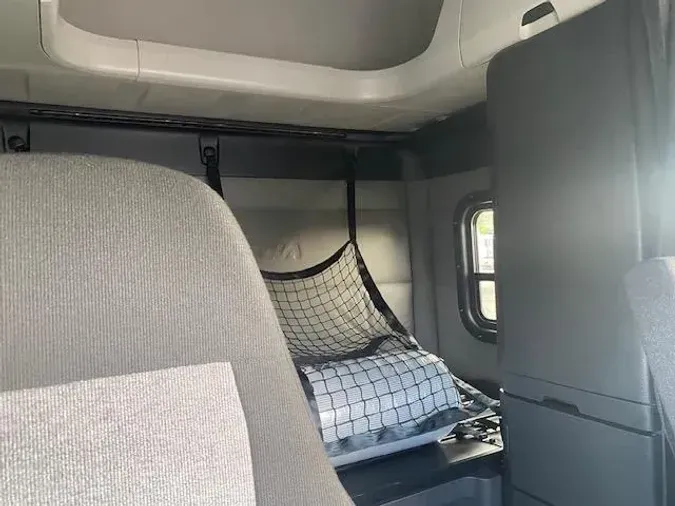 2021 Freightliner Cascadia