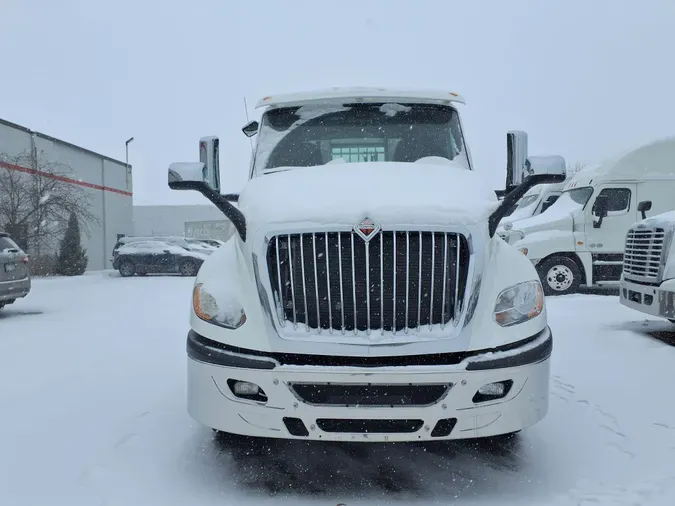 2018 NAVISTAR INTERNATIONAL LT625 DAYCAB T/A