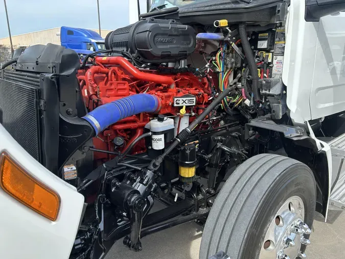 2023 Peterbilt 579