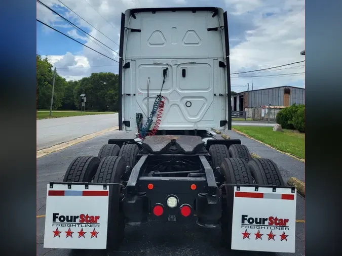 2019 FREIGHTLINER/MERCEDES CASCADIA 125979299d252c22ea62e535b9dca80f55e