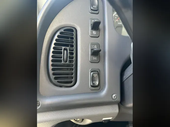 2020 Freightliner Business Class M2 106