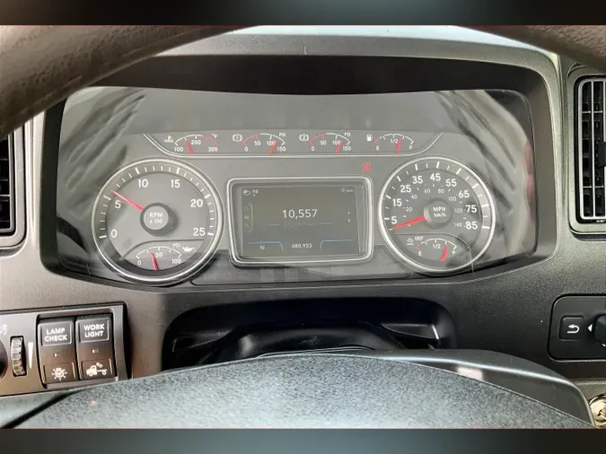 2021 INT LT625 6x4