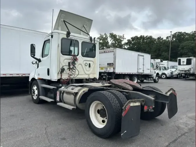 2020 FREIGHTLINER/MERCEDES NEW CASCADIA 1169795d3f946b53911ece3ef07e43c5940