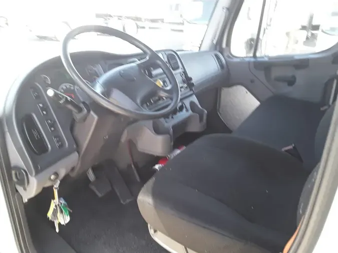 2019 FREIGHTLINER M2 106