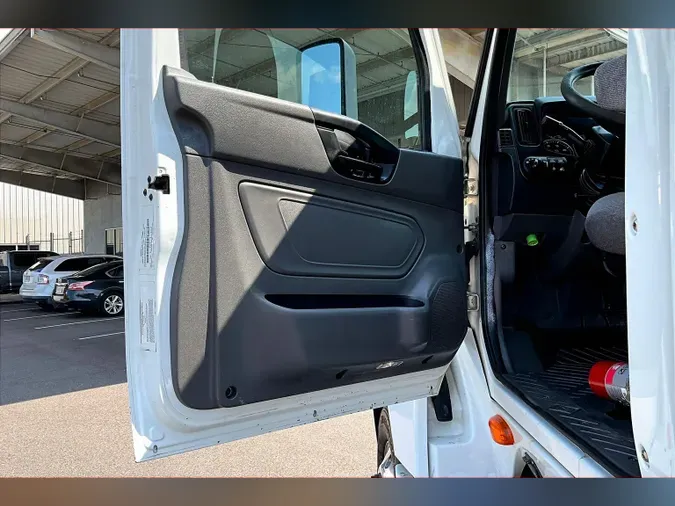 2020 INT LT625 6x4