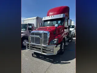 2020 FREIGHTLINER/MERCEDES CASCADIA 125
