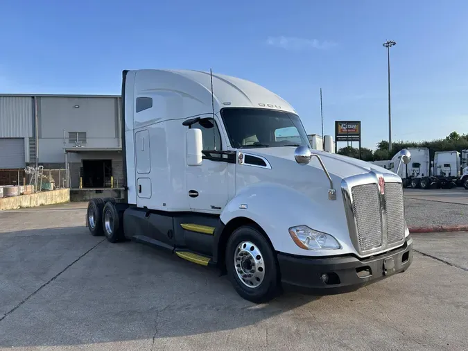 2021 Kenworth T680