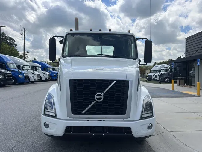 2020 Volvo VNR64T300