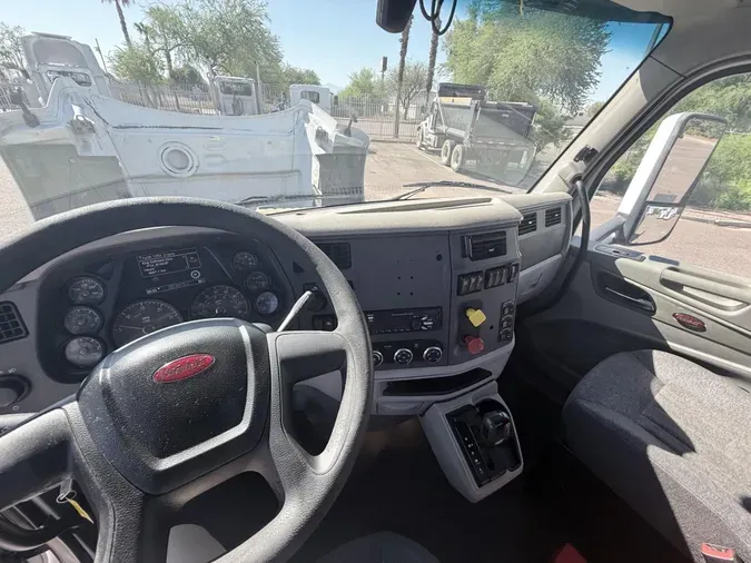 2018 Peterbilt 57997a433dd8307e3d8df19faa93db041b6