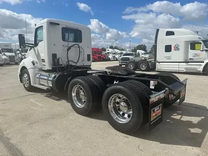 2022 Kenworth T680