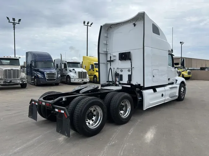 2022 Peterbilt 579