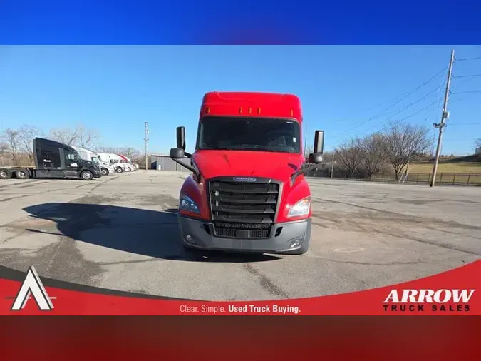 2020 FREIGHTLINER CA116