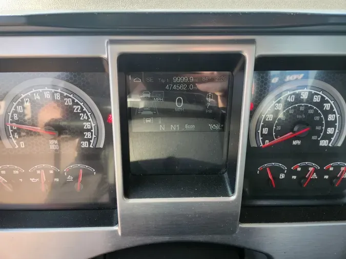 2021 MACK Anthem AN64T