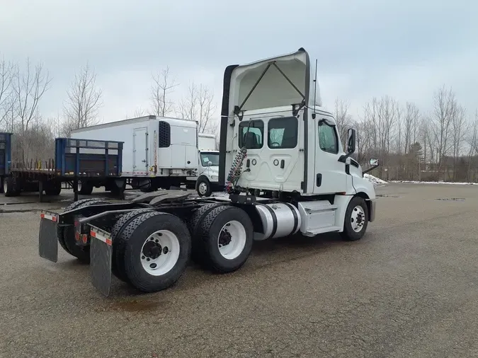 2020 FREIGHTLINER/MERCEDES NEW CASCADIA PX12664