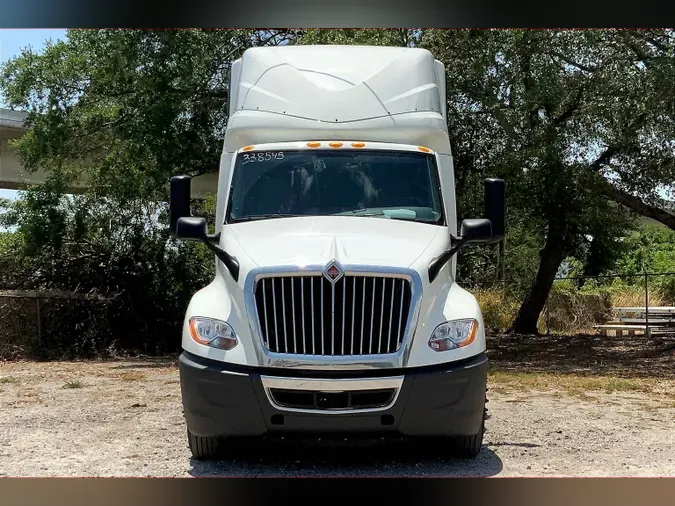 2021 INT LT625 6x4