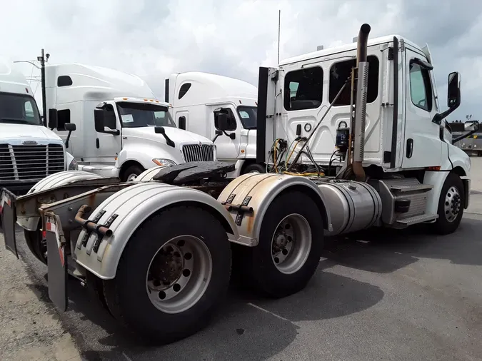 2021 FREIGHTLINER/MERCEDES NEW CASCADIA PX12664