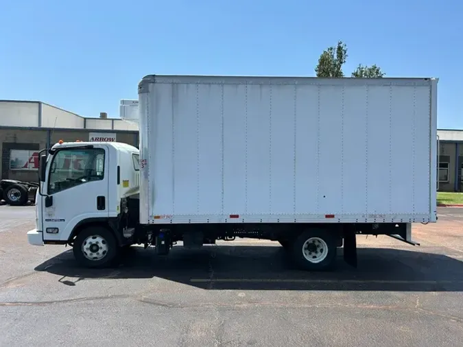 2019 ISUZU NPR-HD