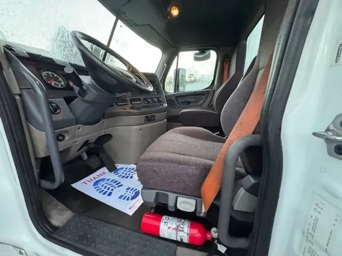 2019 FREIGHTLINER CASCADIA 125