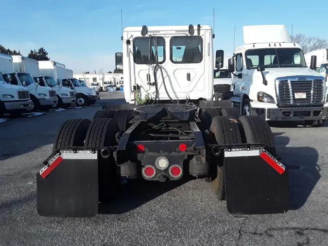 2018 FREIGHTLINER/MERCEDES CASCADIA 113