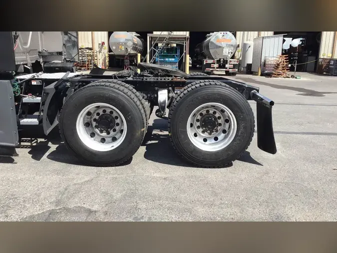 2022 Freightliner Cascadia 126