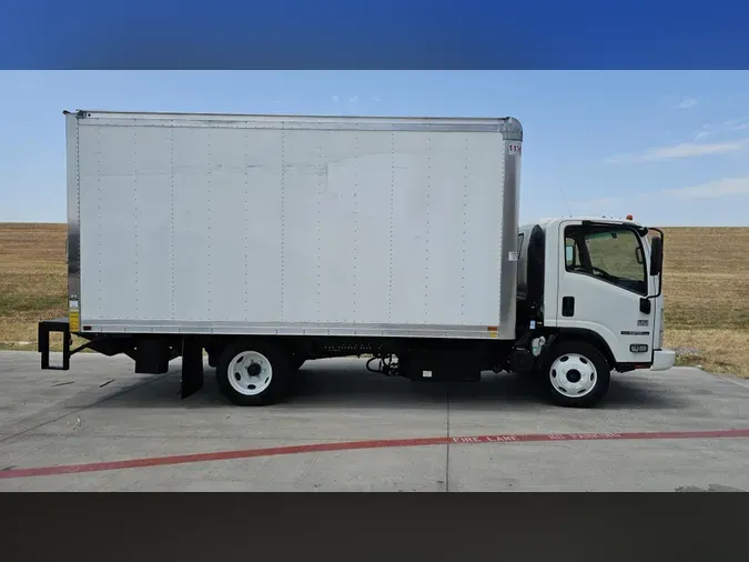 2022 Isuzu NPR-XD97c188172859d1157873324eb9919126