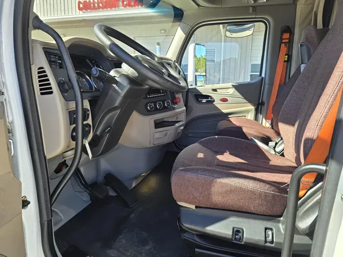 2022 Peterbilt 579