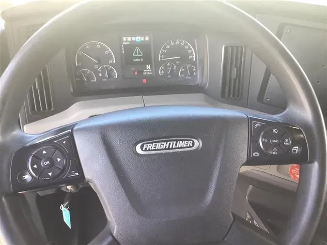 2019 FREIGHTLINER CA126