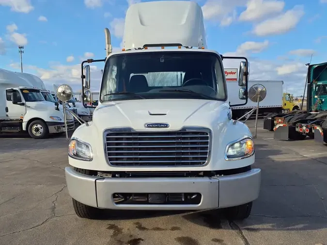 2022 FREIGHTLINER/MERCEDES M2 10697c70371b97d95f4262980c5b6d3fa61